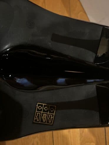 dikdaban: Tuflilər, Ölçü: 40, rəng - Qara, Yeni — 7