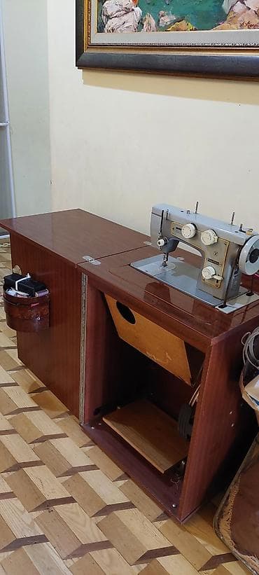 Aristonlar: Tikiş maşini.sovetdən qalma.işlək vəziyyətdə.ünvan.H,aslanov.m — 4