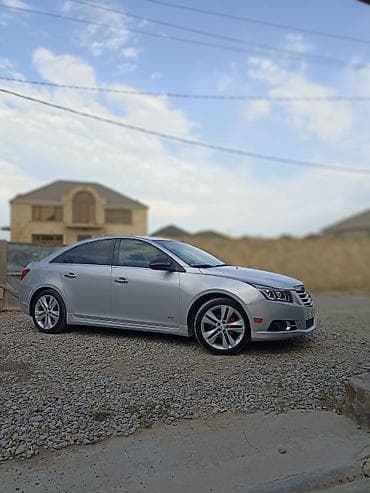 w210 diskler: Chevrolet Cruze – gümüş rəngli sedan maşın tam dolu Avtomobil — 5