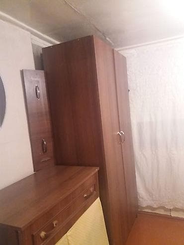 kiraye bina: Kirayə üçün 5 otaqlı mənzil Papanində yerləşir. Əcəmi və 8 noyabr — 8