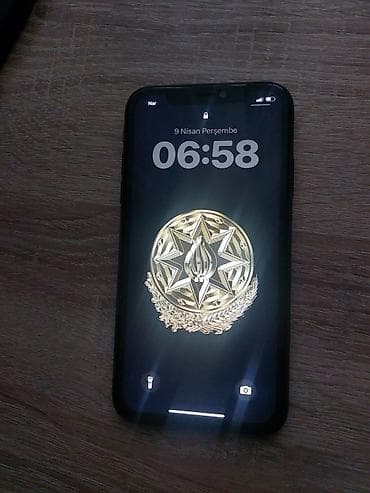 balaca notebook qiymetleri: IPhone 11, Qara, Face ID — 4