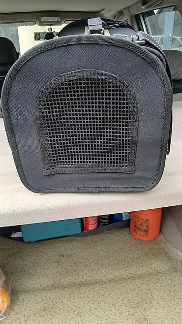 itlər afcarka: Heyvan daşıma çantası – orta ölçülü - Material: möhkəm parça, sərt — 2