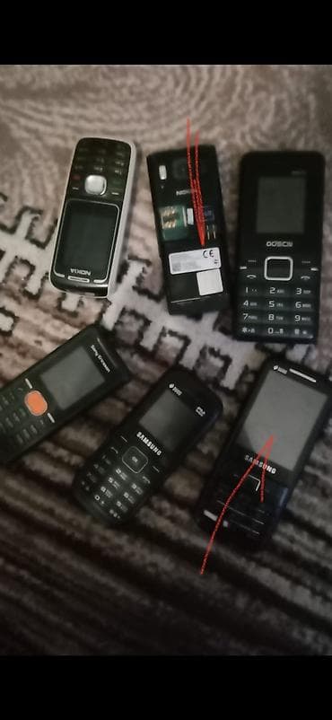sony 43x81k: Klassik düyməli telefonlar dəsti - Brendlər: Nokia, Samsung, Sony — 1