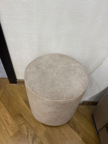 Pufiklər: İşlənmiş, Pufik oturacaq, rəng - Süd rəngi — 2