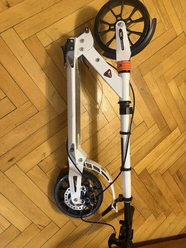 Motosikletlər: Şəhər üçün qatlanan şinli skuter - Rəng: ağ-qara - Böyük diametrli — 2