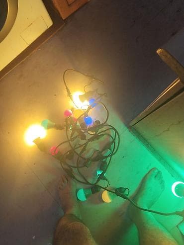 yolka zeri: 8 metirde ışıq var birdi 11 metirde ışıq yoxdu tecılı satıram bartelde — 1