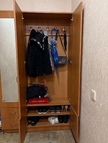 geyim dolabi: 3 qapılı, Güzgülü, Qəhvəyi, Digər material, Açılan, Düz dolab — 2