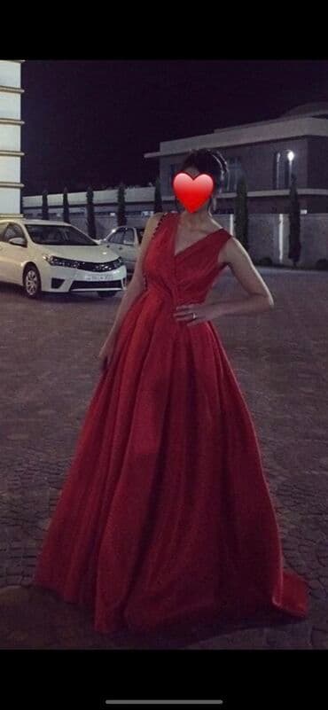 qirmizi don modelleri: Ziyafət donu, Maksi, Valentino, S, M — 1