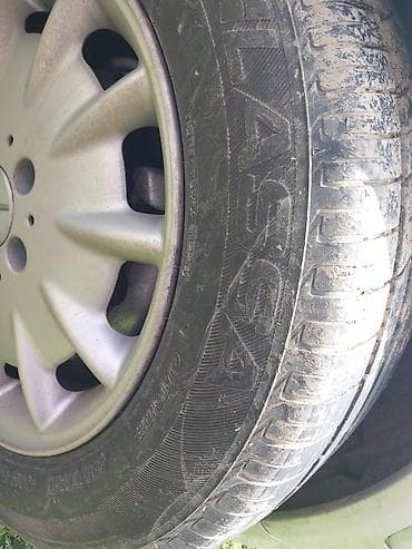 Şin Lassa 215 / 60 / R 16