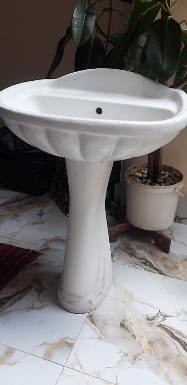 canaqlar: Farfor umivalnik (piedestal ilə) - Material: yüksək keyfiyyətli — 1