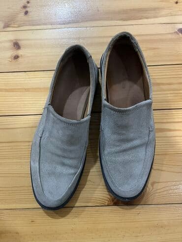 zamşa kişi ayaqqabıları: Kişi ayaqqabısı – mokasin/lofer tipli - Rəng: açıq boz (suet görünüşlü — 1