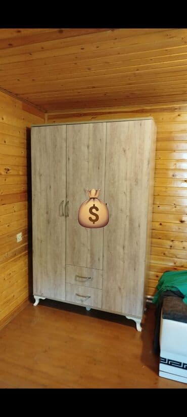 Yeni, Qarderob, paltar dolabı