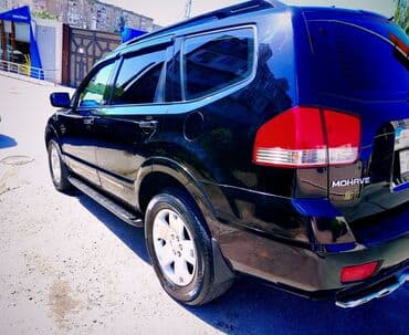 7 nəfərlik avtomobillər: Kia Mohave 2008ci il 7 yerlik Benzin və Qazla işləyir (sənədində qeyd — 3