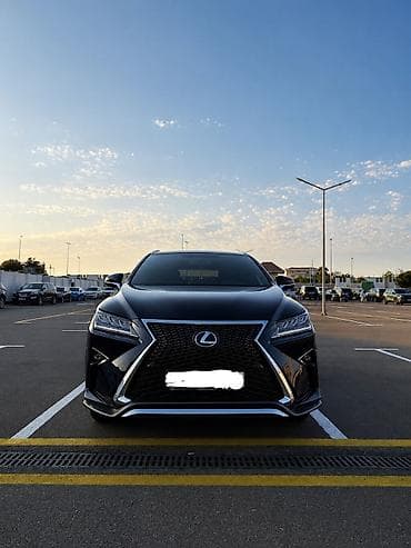peri: Lexus RX: 2 l | 2019 il — 3