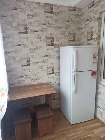 sarayda kiraye: Nizani rayonu Neftçilər,xalqlar metrosunun yaxınlığında köhnə tikili 5 — 12