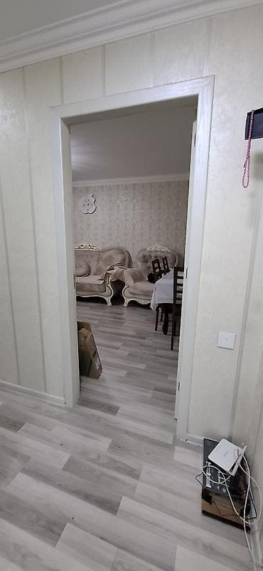 Divan — 4