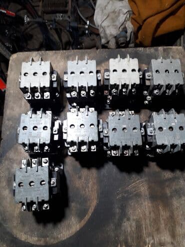 12 voltu 220 volta çeviren: Digər brend Elektrik avtomat, 3 faza, 380 Vt, Kredit yoxdur, Zəmanətsiz, Ünvandan götürmə — 5