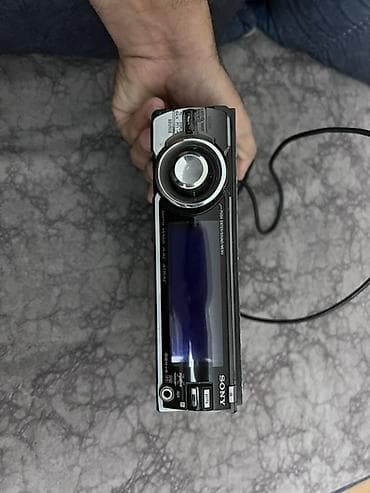 Maqnitafon Sony CDX-GT929U – işlək, USB/AUX, RCA çıxışları var •Rəngli