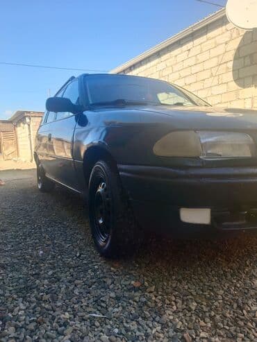 Opel Astra F Caravan (universall) - Kuzov: universal, 5 qapı, dam