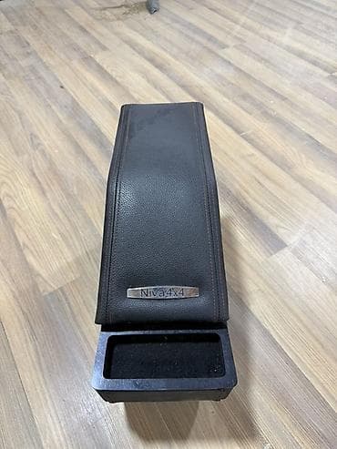 Niva 4x4 üçün orta qol dayağı (armrest) Niva ucun qol altliqi qolluq