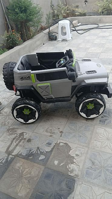 deri plas: Salam aeroport bine. atclqda yerlewr .Uşaq üçün elektrikli minik — 5