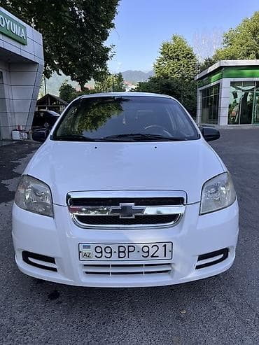r15 disklər: Chevrolet Aveo: 1.2 l | 2011 il Sedan — 10