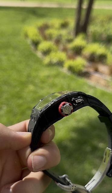 milli papaqlar: Yeni, Qol saatı, Richard mille — 9
