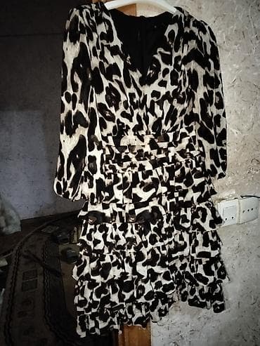 etir adlari: Qadın paltarı – leopard yeni alinib tezedir. Etiketi ustundedir 73 azn — 3