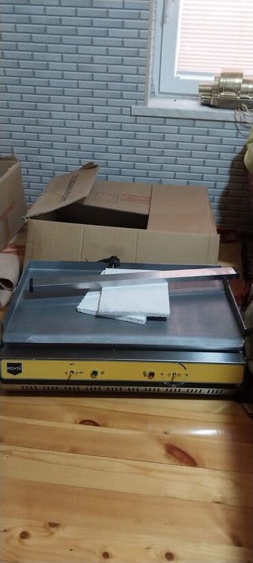 Izqara aparati tezedir. Qiymet _330_azn. Unvan Selyan. Bakida tehvil