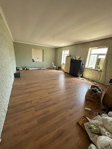 ev: Satılır: həyətli fərdi yaşayış evi - 1 mərtəbəli, mansard tipli əlavə — 4