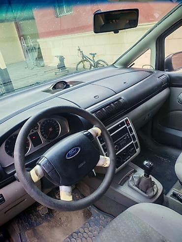 nisan patrol: Ford Galaxy: 2 l | 2003 il 200000 km Van/Minivan — 5