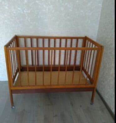 usaq carpayıları instagram: Oğlan və qız üçün, İşlənmiş, Dördbucaq, Beşik, Dəstsiz, Matrassız, Yellənmə mexanizmsiz — 1