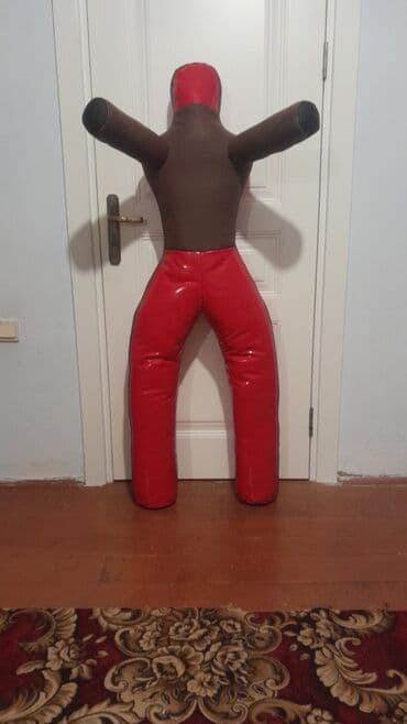 Audi: 40 m usta puludu derziyem men. Məşq manekeni – grappling və döyüş — 1