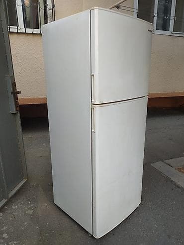 sharp soyuducu servis: Samsung iki qapılı soyuducu - Rəng: ağ - Yuxarıda dondurucu, aşağıda — 4
