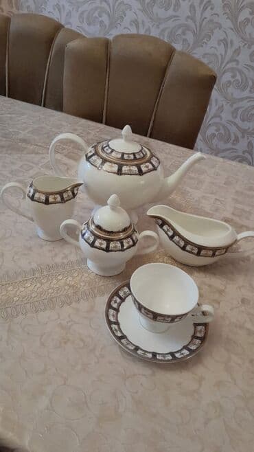 bəzək əşyası 9 hərfli: Almaniya istehsalidir. Çaşkalar 12 ededdir — 1