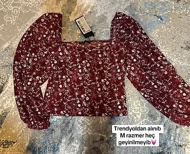 Metroya catdirilma pulsuzdur. Yenidir geyinilmeyib . Bordo rəngdə, ağ lalafo.az -da Metroya catdirilma pulsuzdur. Yenidir geyinilmeyib . Bordo rəngdə, ağ