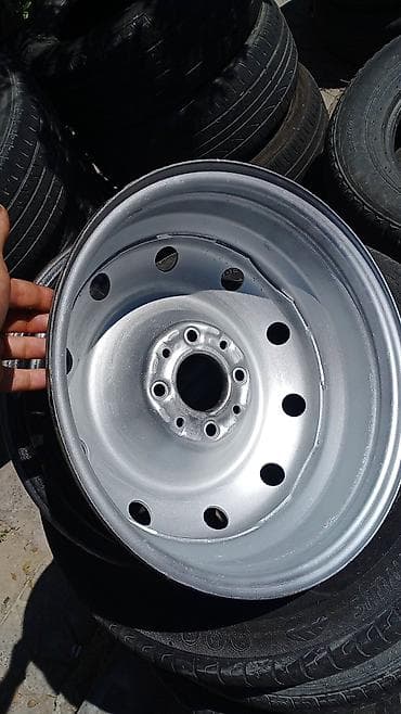 İşlənmiş Disk R 15, 4 Boltlu — 3