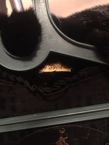 ust geyimləri: Kürk, rəng - Qara — 5