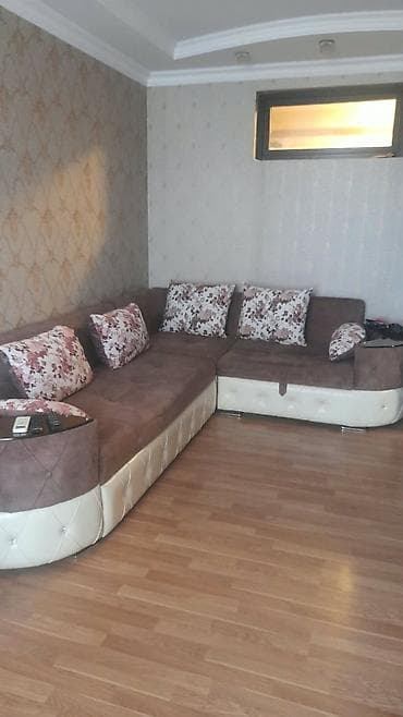gencede divan: Kunc divan satilir acilir+bazalidir yaxsi veziyetde Qiymet 350m Unvan — 1
