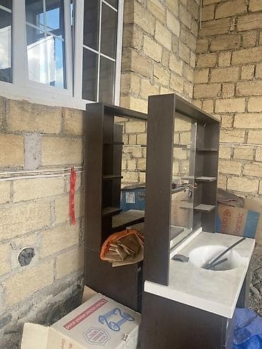 Bərbər/salon üçün vitrina-stol - Material: tünd rəngli MDF/laminat lalafo.az -da Bərbər/salon üçün vitrina-stol - Material: tünd rəngli MDF/laminat