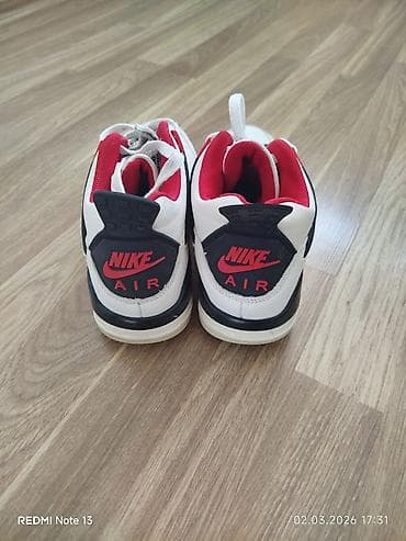 krosofka: Xanım üçün krasofka. 38, 39 razmerlərə gedir — 2