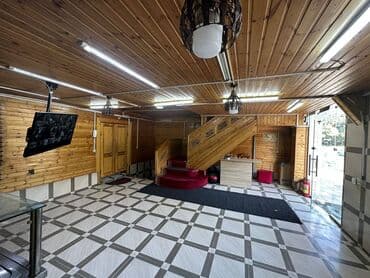 yeni yasamalda yeni tikili binalar: Xətai r, 1500 kv, 3 mərtəbəli restoran icarəyə verilir. İçki verilmir — 12