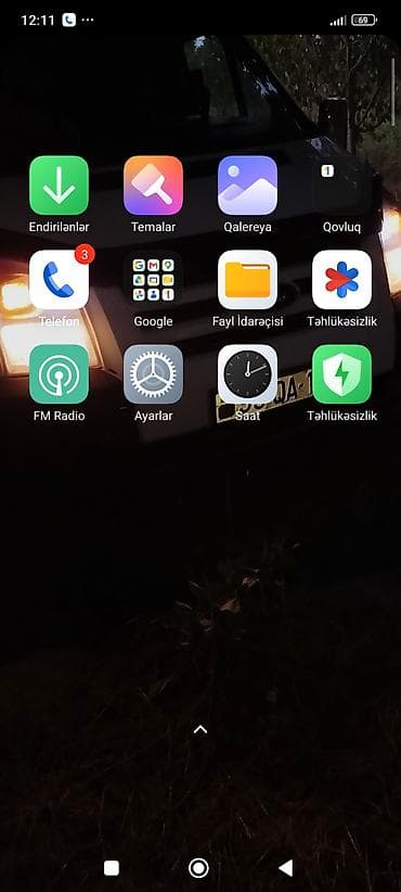 redmi planşet qiymetleri: Android smartfon üçün ana ekran – Azəraycan dilində interfeysrə .m — 1