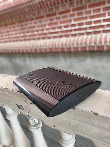 Nintendo Switch: Sony PlayStation 3 Super Slim oyun konsolu Xüsusiyyətlər: - Model — 3