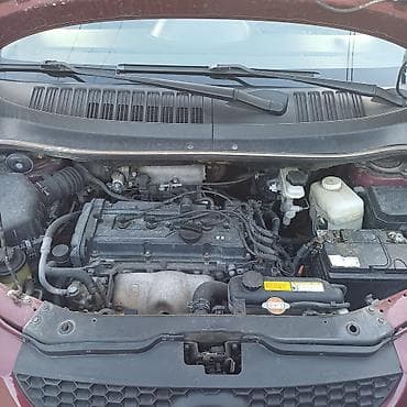 mini canta: Hyundai Getz/Matrix tipli kompakt miniven - Korpus: 5 qapılı, tünd — 5