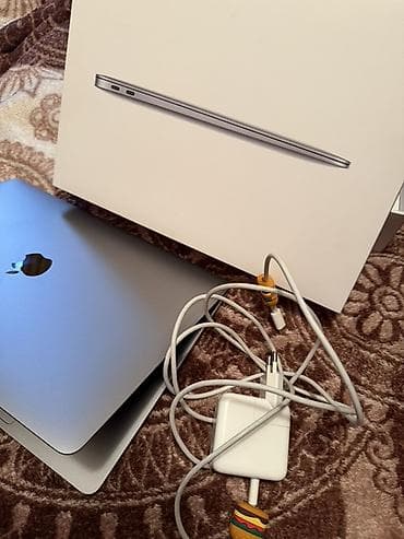 Техника и электроника: Б/у Apple MacBook, 13.3 ", M1, 256 ГБ — 4
