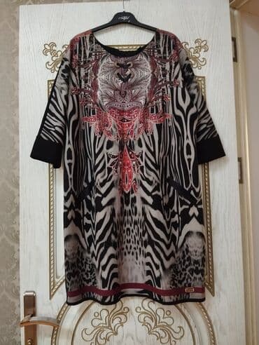 qara cins pencekler: Повседневное платье, Миди, 3XL — 4