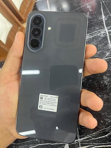 samsug s10: Samsung 256 GB, rəng - Boz, İki sim kartlı — 3