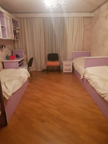 kiraye ayliq: Evin 2 otağı tələbələrə kirayə verilir. Ev təmirli quru və təmizdir. 4 — 6