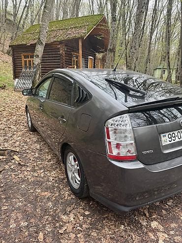 mazda 6 2003: Toyota Prius: 1.5 l | 2007 il Hetçbek — 6